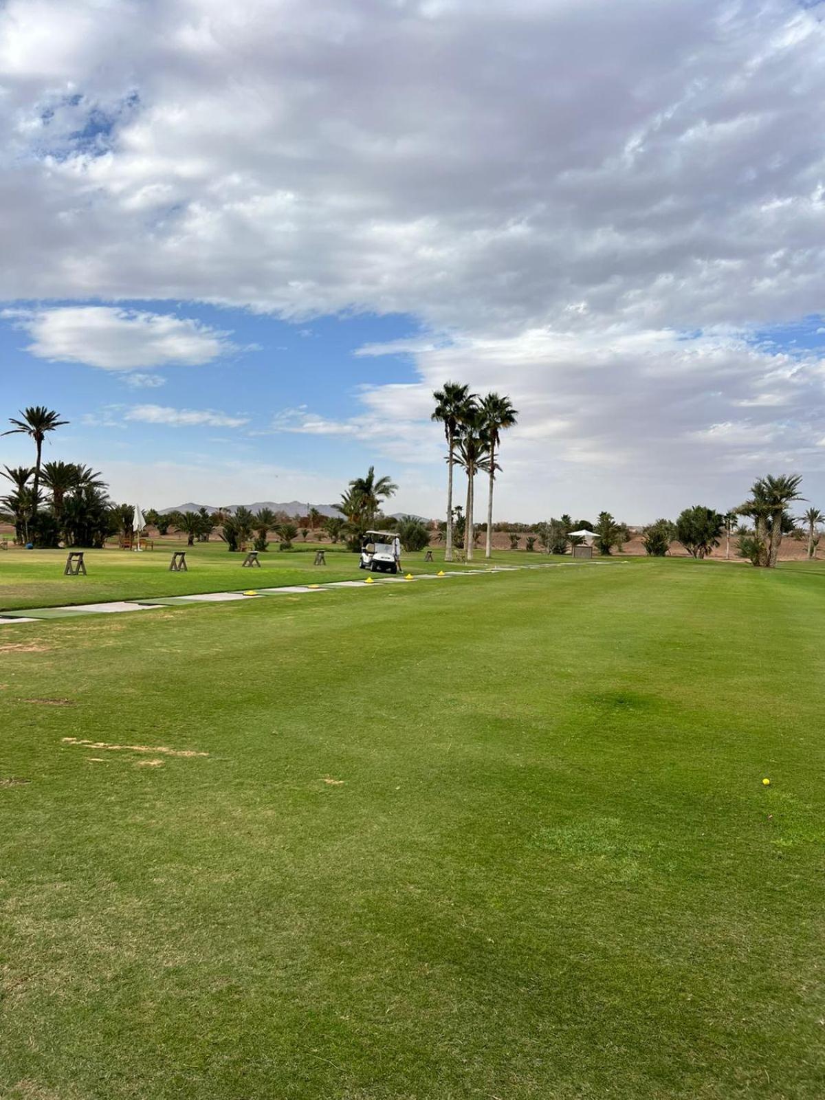 Сasa de vacaciones Le Riad Du Golf